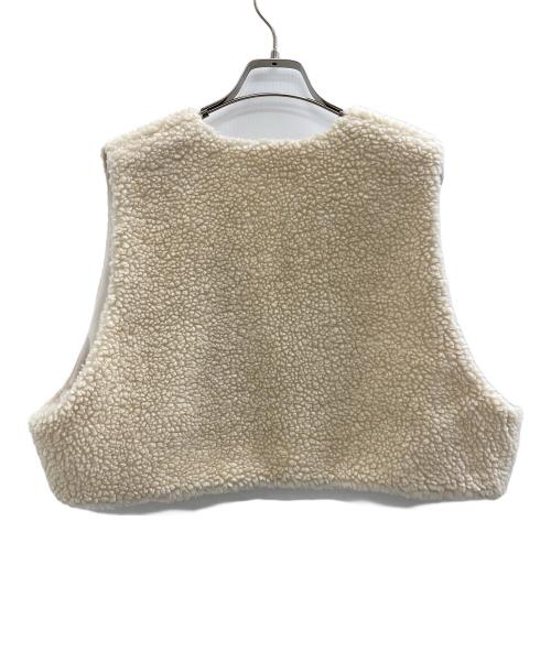 SACRA（サクラ）SACRA (サクラ) プードルファーショートジレ ベージュ サイズ:38の古着・服飾アイテム