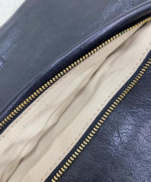 TORY BURCH（トリーバーチ）TORY BURCH (トリーバーチ) ワンショルダーバッグ ブラック×ゴールドの古着・服飾アイテム