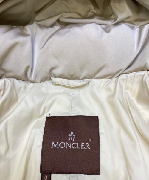 MONCLER（モンクレール）MONCLER (モンクレール) ダウンコート ベージュの古着・服飾アイテム