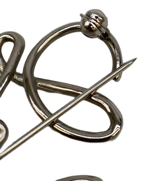 LOEWE（ロエベ）LOEWE (ロエベ) ブローチアナグラムパラジオの古着・服飾アイテム