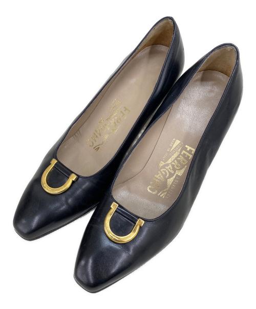 Salvatore Ferragamo（サルヴァトーレ フェラガモ）Salvatore Ferragamo (サルヴァトーレ フェラガモ) ヒールパンプス ブラック サイズ:6の古着・服飾アイテム
