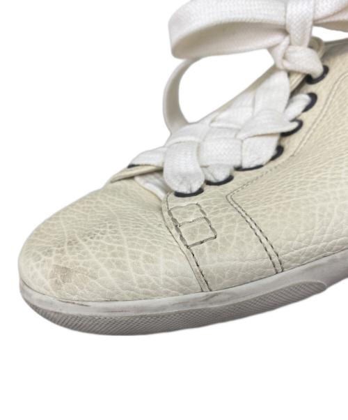 BOTTEGA VENETA（ボッテガベネタ）BOTTEGA VENETA (ボッテガベネタ) レザースニーカー アイボリー サイズ:不明の古着・服飾アイテム
