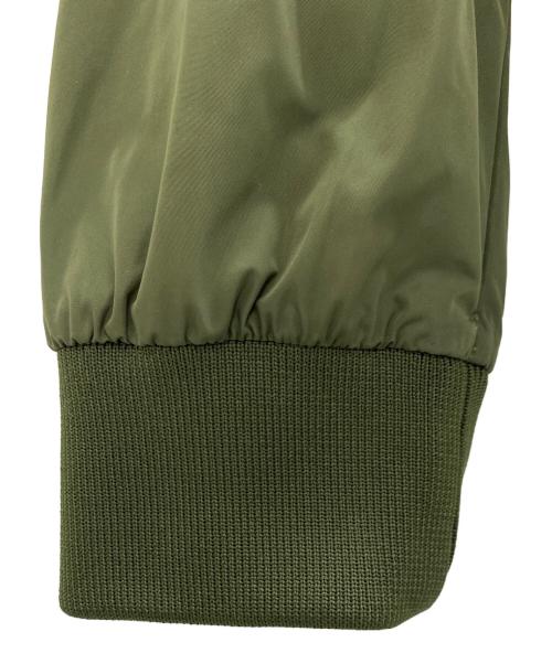 BURBERRY（バーバリー）BURBERRY (バーバリー) MA-1ジャケット カーキ サイズ:50の古着・服飾アイテム