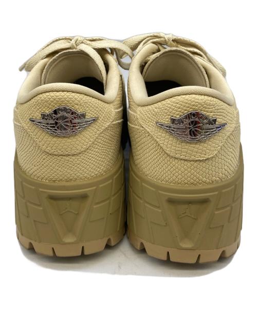 NIKE（ナイキ）NIKE (ナイキ) ローカットスニーカー カーキ サイズ:24の古着・服飾アイテム