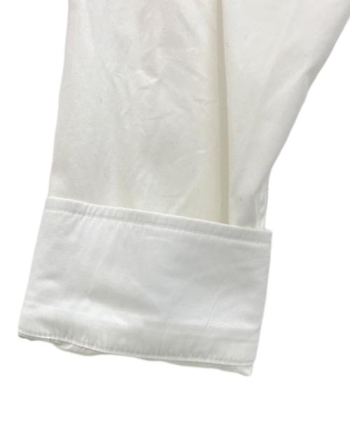 BURBERRY（バーバリー）BURBERRY (バーバリー) 刺繍エンブレムロングスリーブシャツ ホワイト サイズ:Mの古着・服飾アイテム