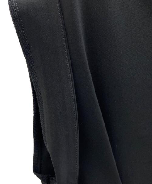 FRAY ID（フレイ アイディー）FRAY ID (フレイ アイディー) ステッチデザインシェイプドレス ブラック サイズ:Mの古着・服飾アイテム