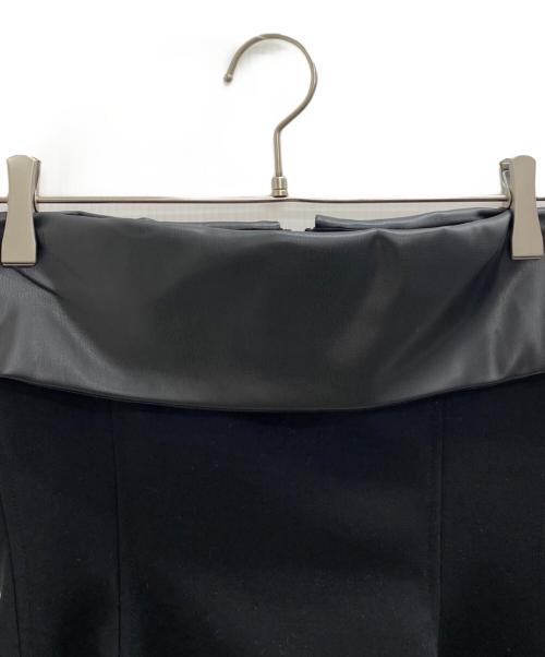 JOSEMOON（ジョゼムーン）JOSEMOON (ジョゼムーン) LEATHER FLAP BUSTIER ブラック サイズ:Mの古着・服飾アイテム