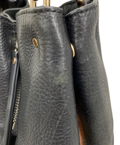 BURBERRY（バーバリー）BURBERRY (バーバリー) セミショルダーバッグ ブラックの古着・服飾アイテム