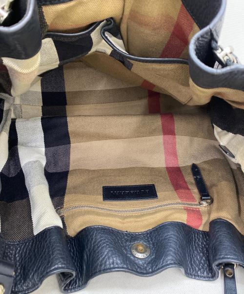 BURBERRY（バーバリー）BURBERRY (バーバリー) セミショルダーバッグ ブラックの古着・服飾アイテム