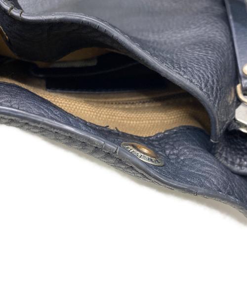 BURBERRY（バーバリー）BURBERRY (バーバリー) セミショルダーバッグ ブラックの古着・服飾アイテム