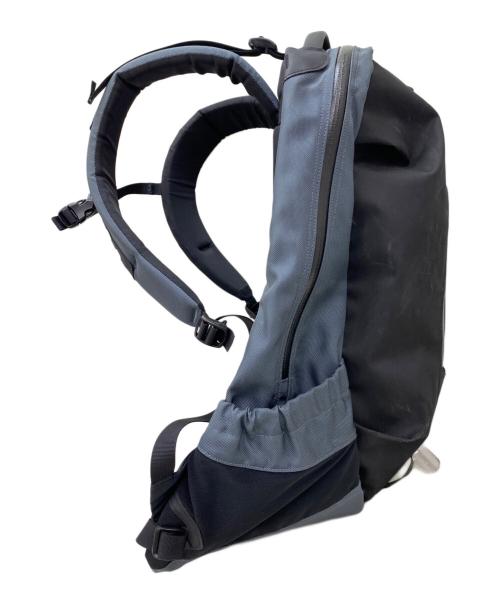 ARC'TERYX（アークテリクス）ARC'TERYX (アークテリクス) ARRO 22 BACKPACK グレー×ブラックの古着・服飾アイテム