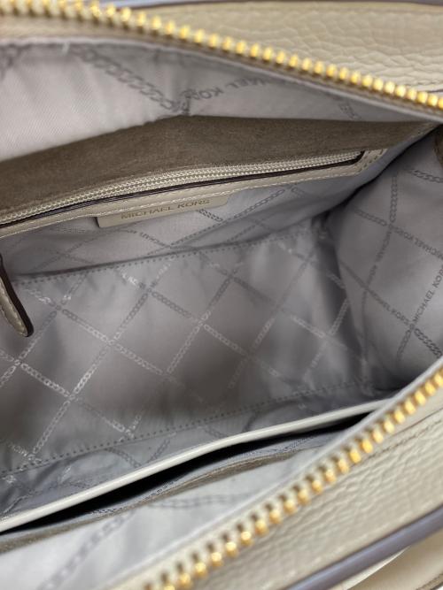 MICHAEL KORS（マイケル・コース）MICHAEL KORS (マイケル・コース) ヌーボー ハミルトン ベージュの古着・服飾アイテム