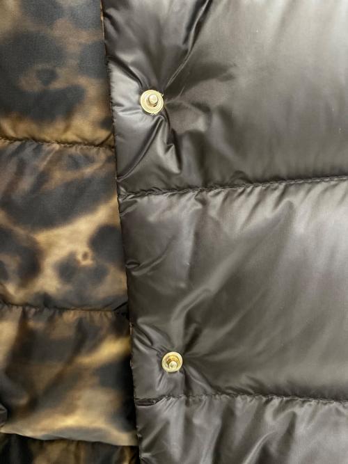 MONCLER（モンクレール）MONCLER (モンクレール) CHARMES(シャルム)ダウンコート ブラウンの古着・服飾アイテム