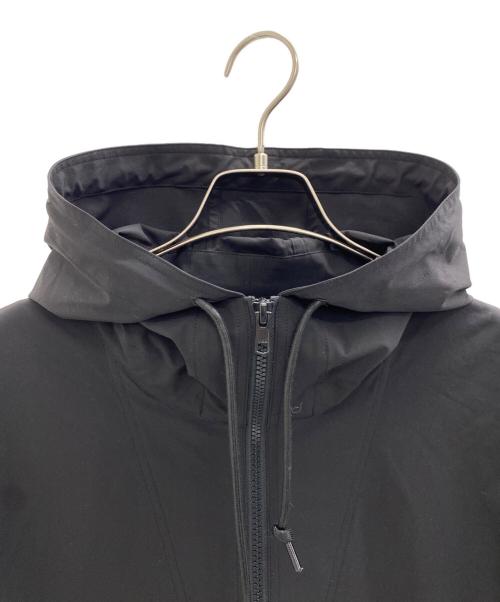 s'yte（サイト）s'yte (サイト) ブラックソロテックスプルオーバーブルゾン ブラック サイズ:Freeの古着・服飾アイテム