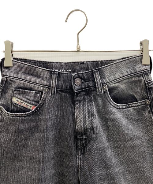 DIESEL（ディーゼル）DIESEL (ディーゼル) デニムパンツ グレー サイズ:61cmの古着・服飾アイテム
