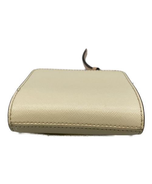 MARC JACOBS（マークジェイコブス）MARC JACOBS (マークジェイコブス) 2つ折り財布 ベージュ×ピンクの古着・服飾アイテム