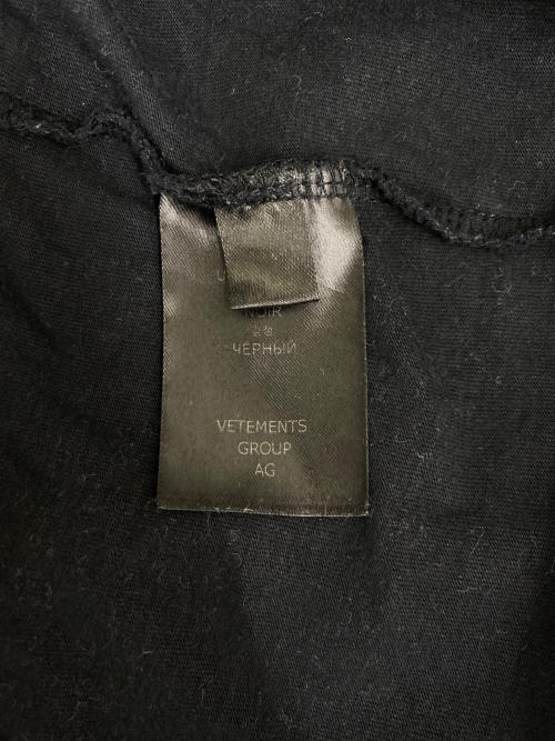 VETEMENTS（ヴェトモン）VETEMENTS (ヴェトモン) 半袖カットソー ブラック サイズ:不明の古着・服飾アイテム