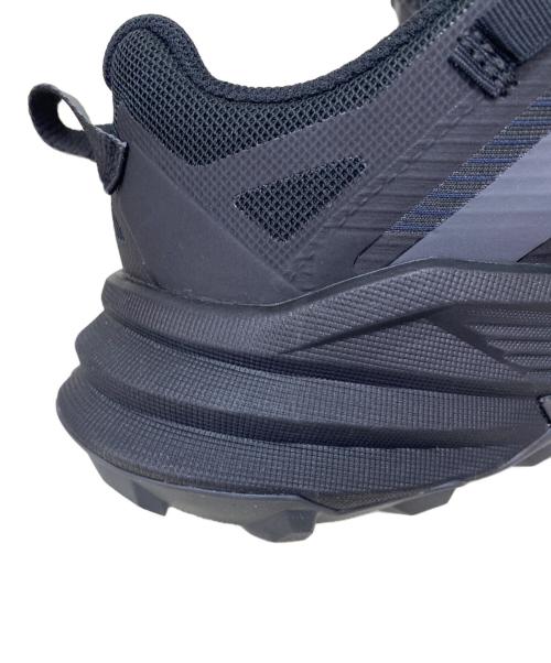 adidas（アディダス）adidas (アディダス) シューズ ブラック サイズ:24cmの古着・服飾アイテム