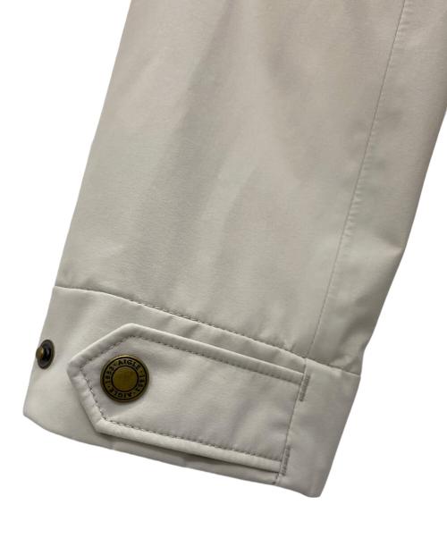 AIGLE（エーグル）AIGLE (エーグル) GORE-TEX マウンテンパーカー ベージュ サイズ:38の古着・服飾アイテム