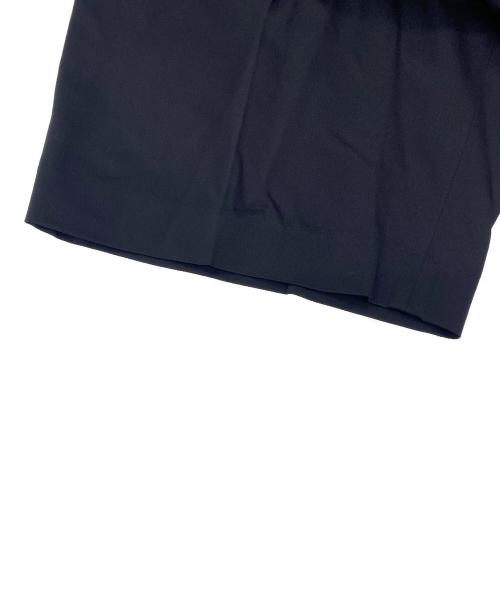 UNITED ARROWS（ユナイテッドアローズ）UNITED ARROWS (ユナイテッドアローズ) ハーフパンツ ブラック サイズ:38の古着・服飾アイテム