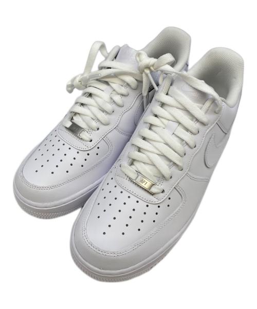 NIKE（ナイキ）NIKE (ナイキ) ローカットスニーカー ホワイト サイズ:27.5の古着・服飾アイテム