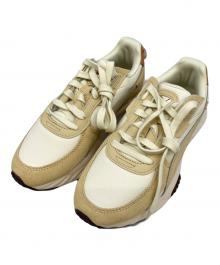 PUMA（プーマ）の古着「スニーカー」｜ベージュ×ホワイト