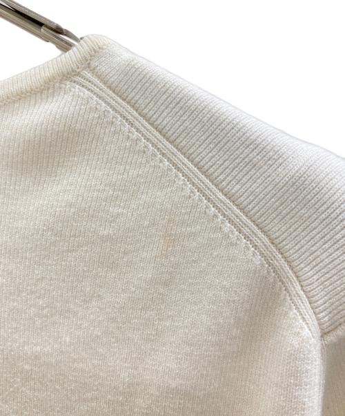 M-premierBLACK（エムプルミエブラック）M-premierBLACK (エムプルミエブラック) ラウンドヘムペプラムニット アイボリー サイズ:36の古着・服飾アイテム