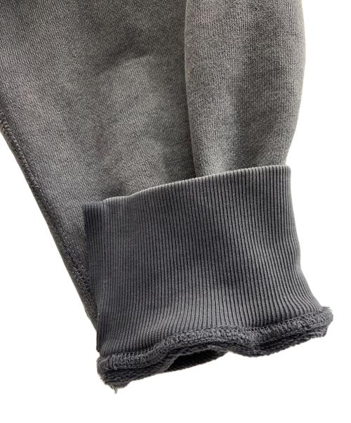 BlackEyePatch（ブラックアイパッチ）BlackEyePatch (ブラックアイパッチ) プルオーバーパーカー グレー サイズ:Mの古着・服飾アイテム