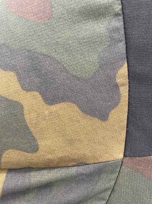 THE NORTH FACE（ザ ノース フェイス）THE NORTH FACE (ザ ノース フェイス) Novelty Baltro Light Jacket カーキ×ブラック サイズ:Lの古着・服飾アイテム