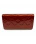 LOUIS VUITTON (ルイ ヴィトン) ポルトフォイユ・サラ ポム・ダムール：12000円