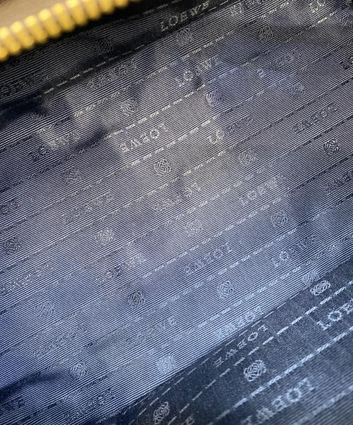 LOEWE（ロエベ）LOEWE (ロエベ) ハンドバッグ ブラウンの古着・服飾アイテム