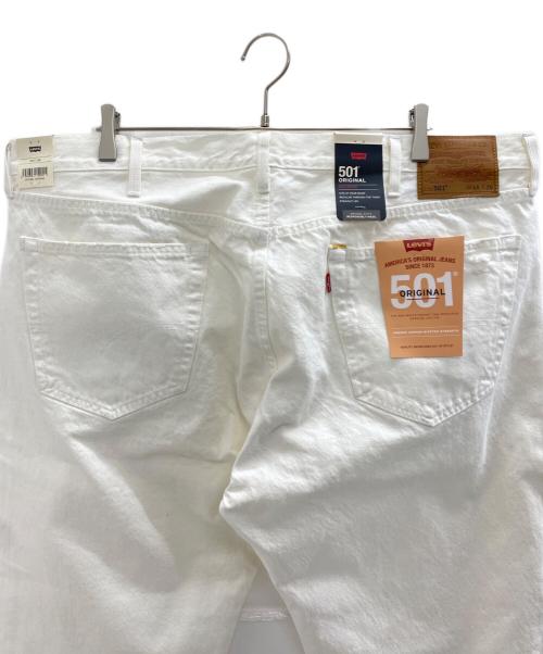 LEVI'S（リーバイス）LEVI'S (リーバイス) デニムパンツ ホワイト サイズ:W44 未使用品の古着・服飾アイテム