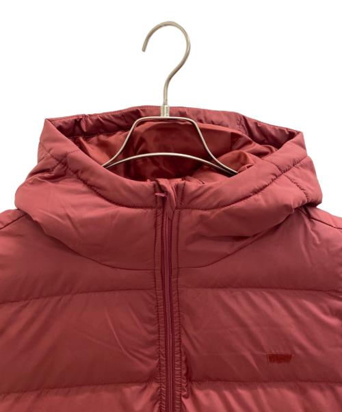 LEVI'S（リーバイス）LEVI'S (リーバイス) 中綿ジャケット レッド サイズ:XS 未使用品の古着・服飾アイテム