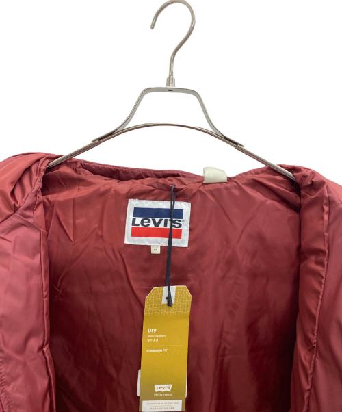 LEVI'S（リーバイス）LEVI'S (リーバイス) 中綿ジャケット レッド サイズ:XS 未使用品の古着・服飾アイテム