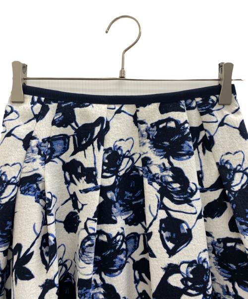 M'S GRACY（エムズグレイシー）M'S GRACY (エムズグレイシー) スカート ホワイト サイズ:36の古着・服飾アイテム