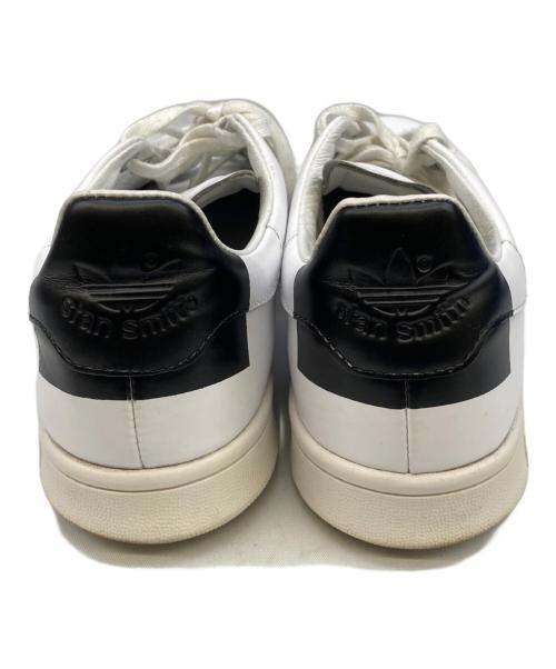 adidas（アディダス）adidas (アディダス) ローカットスニーカー ホワイト サイズ:260の古着・服飾アイテム