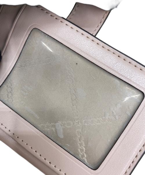 MICHAEL KORS（マイケル・コース）MICHAEL KORS (マイケル・コース) 2つ折り財布 ピンクの古着・服飾アイテム
