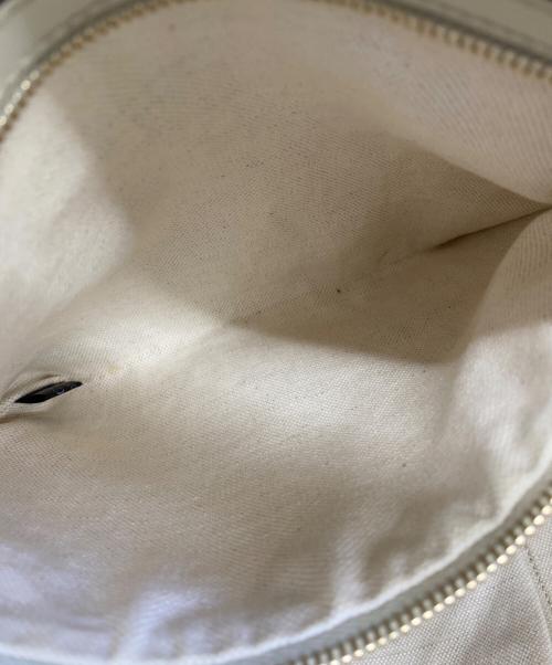 GUCCI（グッチ）GUCCI (グッチ) ハートビット ベージュの古着・服飾アイテム