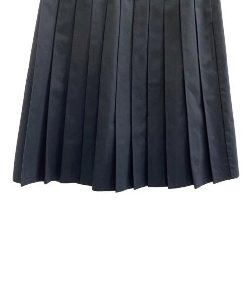 FRED PERRY（フレッドペリー）FRED PERRY (フレッドペリー) プリーツミディスカート ブラック サイズ:Sの古着・服飾アイテム