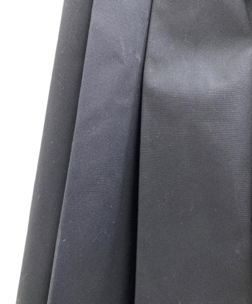 FRED PERRY（フレッドペリー）FRED PERRY (フレッドペリー) プリーツミディスカート ブラック サイズ:Sの古着・服飾アイテム