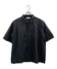 LACOSTE（ラコステ）の古着「コットンバックサテンオープンネックシャツ」｜ブラック