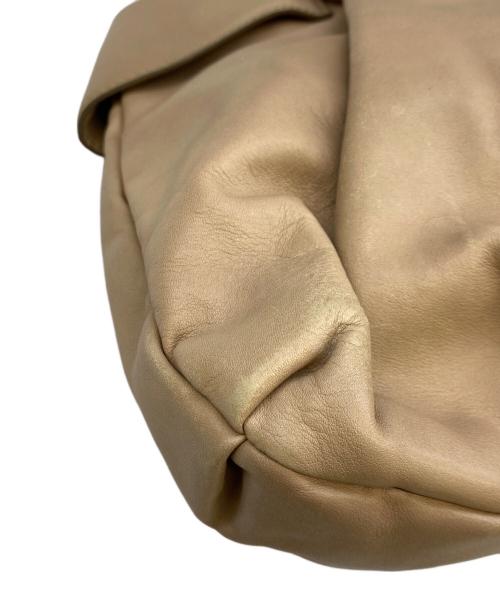 Salvatore Ferragamo（サルヴァトーレ フェラガモ）Salvatore Ferragamo (サルヴァトーレ フェラガモ) ハンドバッグ ベージュの古着・服飾アイテム