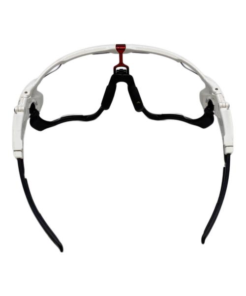 OAKLEY（オークリー）OAKLEY (オークリー) サングラス ホワイトの古着・服飾アイテム