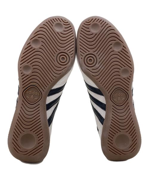 adidas（アディダス）adidas (アディダス) ローカットスニーカー アイボリー サイズ:24.5cmの古着・服飾アイテム