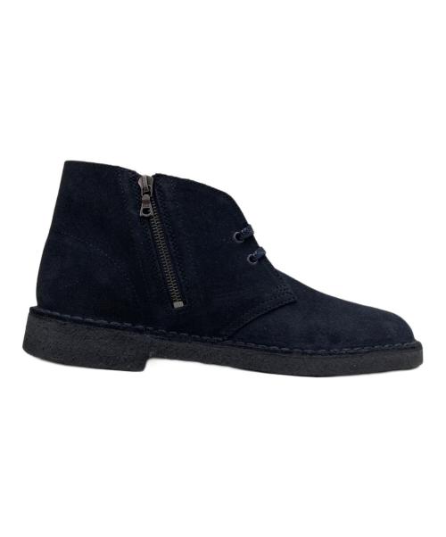 CLARKS ORIGINALS（クラークス オリジナルズ）CLARKS ORIGINALS (クラークス オリジナルズ) SOPHNET. (ソフネット) SOPHNET. x CLARKS “DESERT BOOTS” ブラック サイズ:8.5 未使用品の古着・服飾アイテム