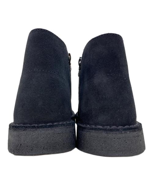 CLARKS ORIGINALS（クラークス オリジナルズ）CLARKS ORIGINALS (クラークス オリジナルズ) SOPHNET. (ソフネット) SOPHNET. x CLARKS “DESERT BOOTS” ブラック サイズ:8.5 未使用品の古着・服飾アイテム