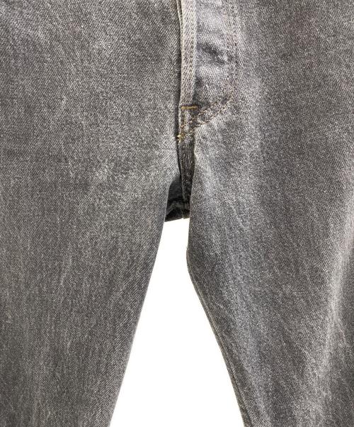 LEVI'S（リーバイス）LEVI'S (リーバイス) デニムパンツ グレー サイズ:W30の古着・服飾アイテム