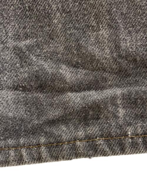 LEVI'S（リーバイス）LEVI'S (リーバイス) デニムパンツ グレー サイズ:W30の古着・服飾アイテム
