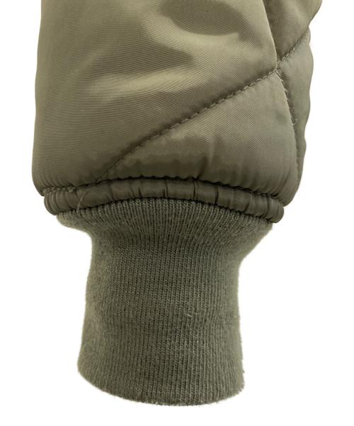 AVIREX（アヴィレックス）AVIREX (アヴィレックス) キルティングジャケット オリーブ サイズ:Mの古着・服飾アイテム