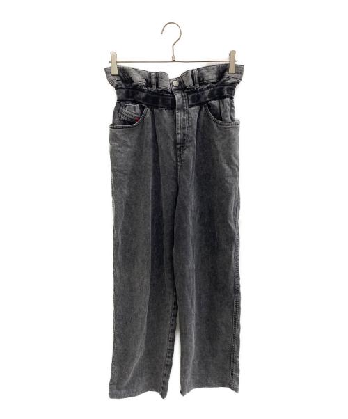 DIESEL（ディーゼル）DIESEL (ディーゼル) ウエストギャザーデニムパンツ グレー サイズ:W29の古着・服飾アイテム